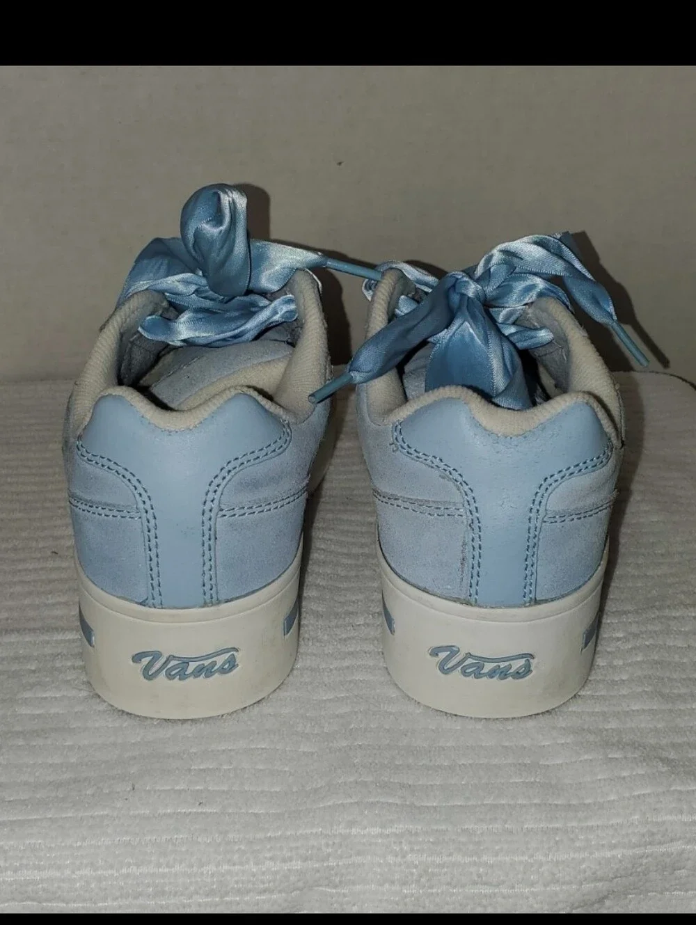 VINTAGE Vans Dream Blue/White Platform Fashion Sneakers with Ribbon Laces Size 7